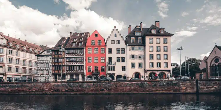 Pourquoi contacter une agence pour trouver l'appartement idéal à Strasbourg ?