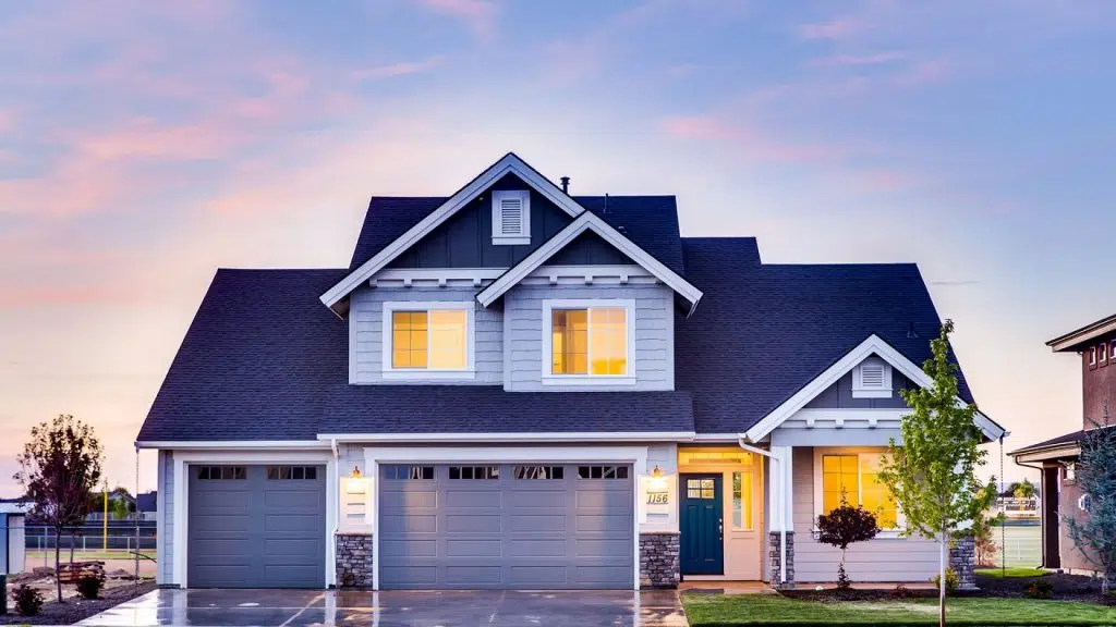 Comment choisir sa porte de garage sectionnelle ?